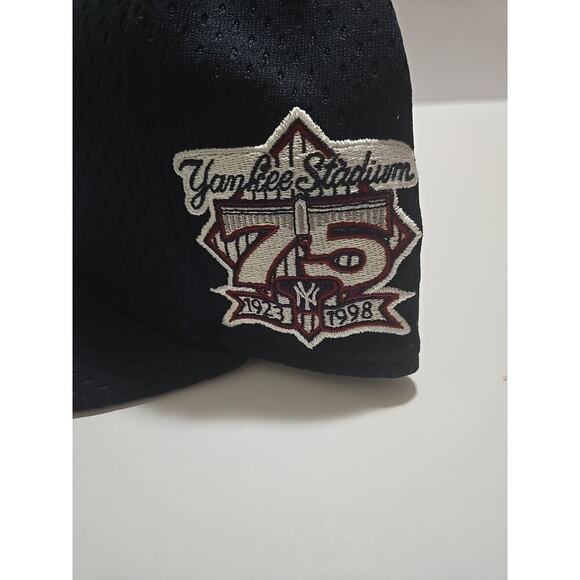 New York Yankees Logo Mitchell & Ness MLB Blue Cooperstown Fitted Hat Size 8 - Picture 4 of 11